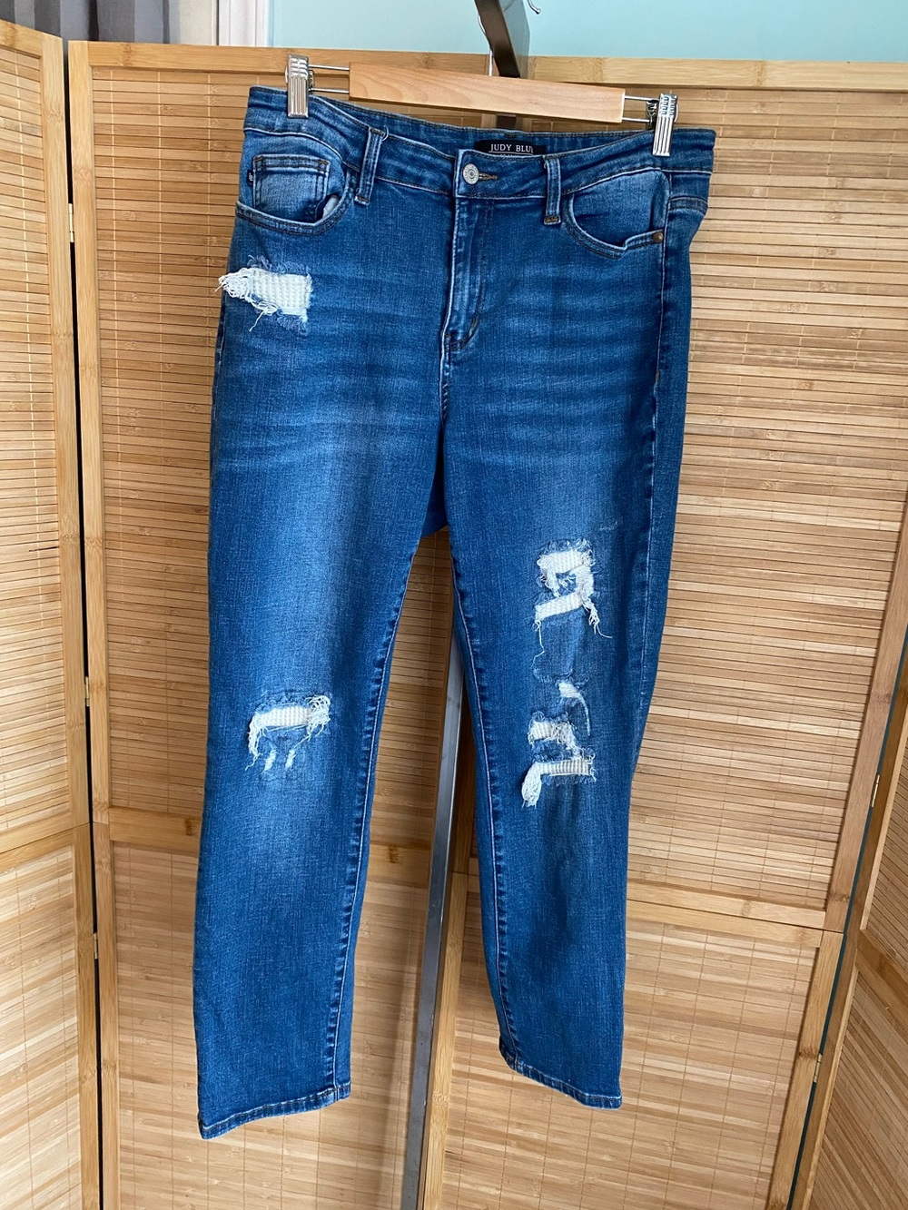 Judy Blue Distressed Boyfriend fit denim jeans Women's Size 13 31